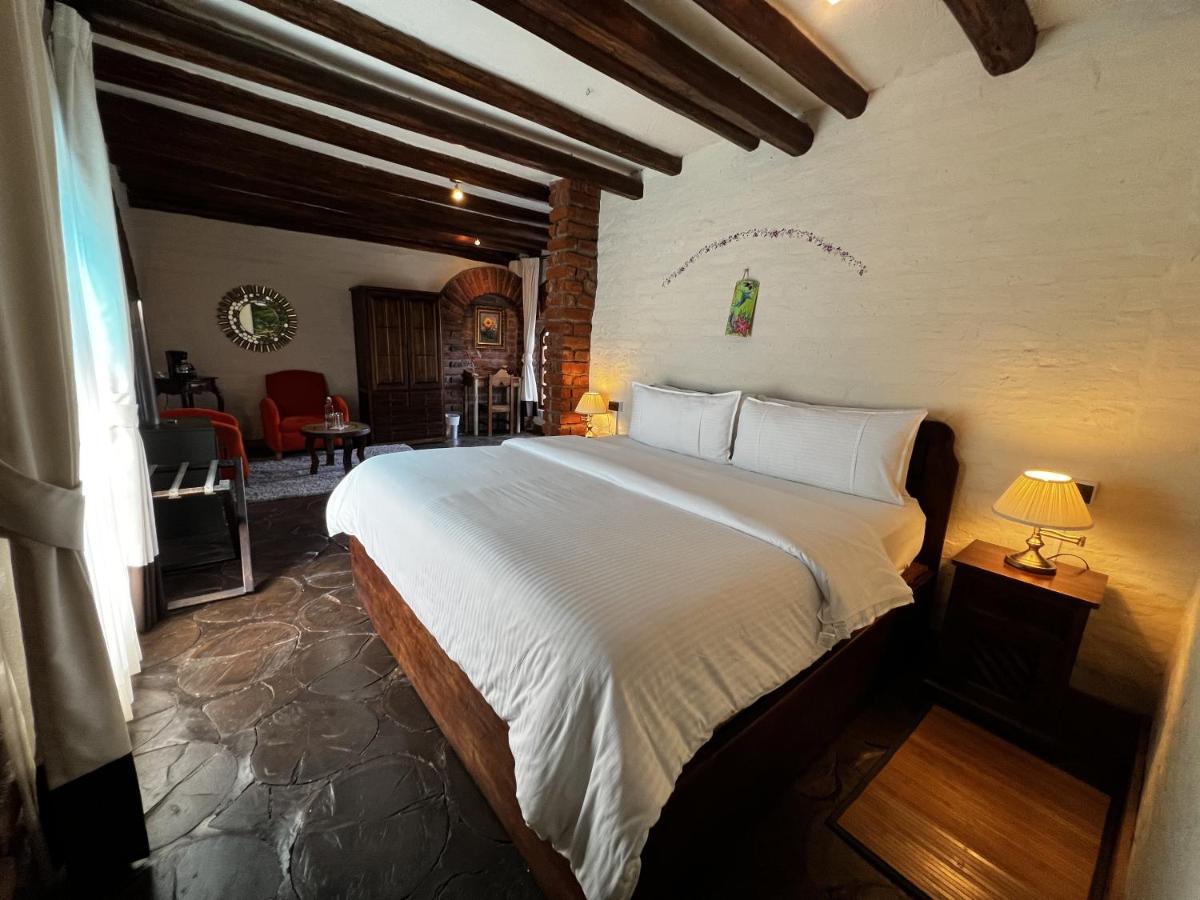 Hacienda Jimenita Wildlife Reserve Puembo Екстер'єр фото