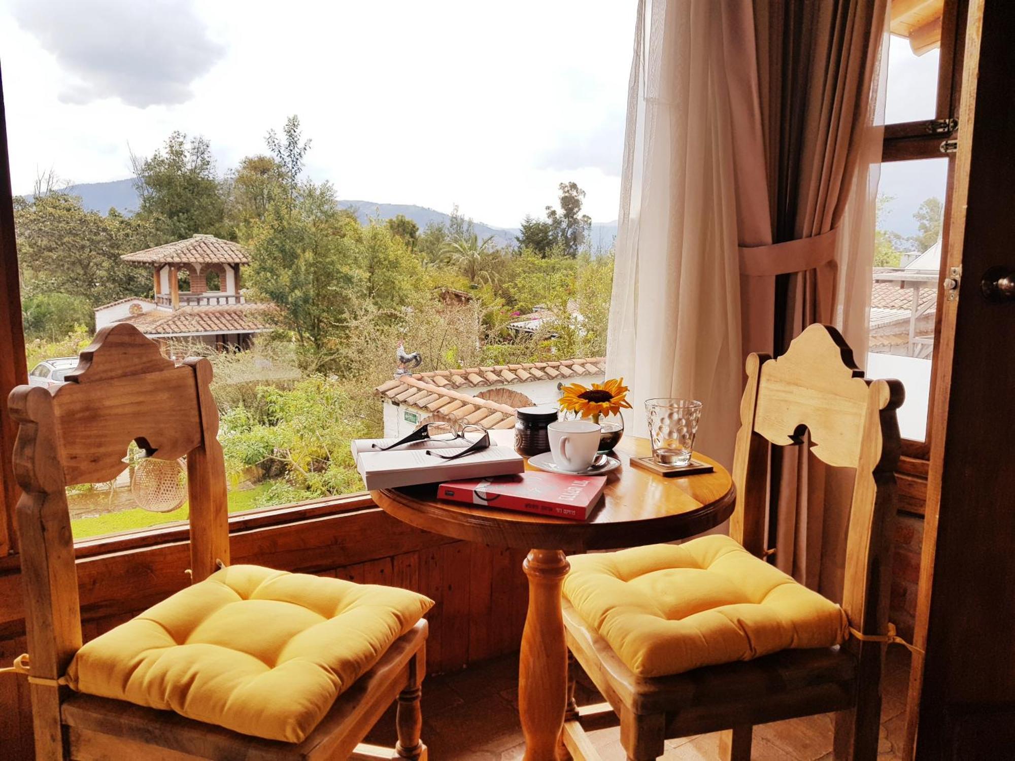 Hacienda Jimenita Wildlife Reserve Puembo Екстер'єр фото